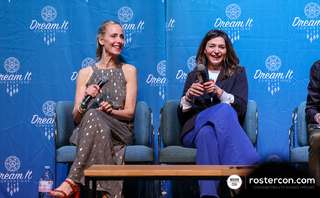 Kim Raver feet photo thumbnail