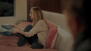 Kim Raver feet photo thumbnail