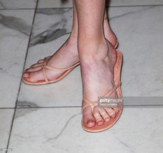 Kim Rhodes feet photo 7