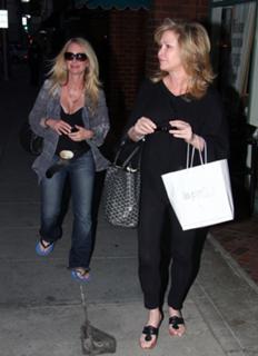 Kim Richards feet photo 5