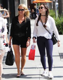 Kim Richards feet photo 17