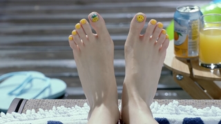 Kim Seol-hyun feet photo 13