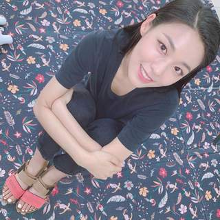 Kim Seol-hyun feet photo 5