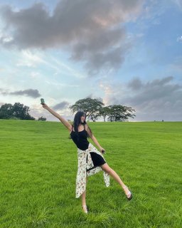 Kim Seol-hyun feet photo 1