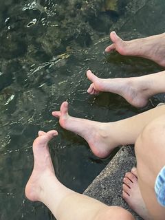 Kim Seol-hyun feet photo 17
