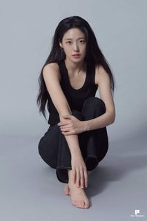 Kim Seol-hyun feet photo 16