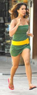Kim Sharma feet photo 8