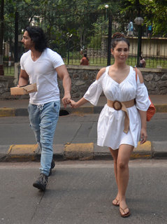 Kim Sharma feet photo 1