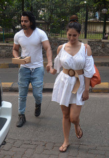 Kim Sharma feet photo 19