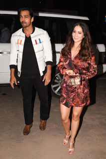 Kim Sharma feet photo 17