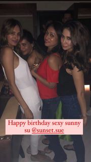 Kim Sharma feet photo 16