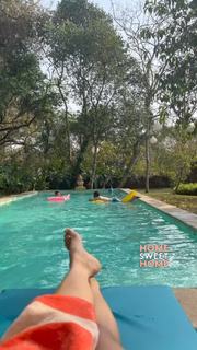 Kim Sharma feet photo 5