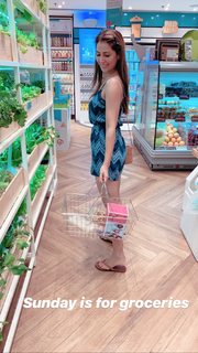 Kim Sharma feet photo 1