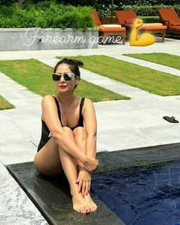 Kim Sharma feet photo 13