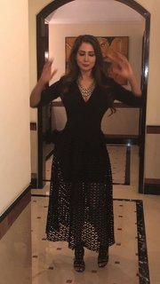 Kim Sharma feet photo 2