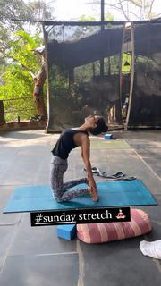 Kim Sharma feet photo 19