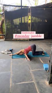 Kim Sharma feet photo 4