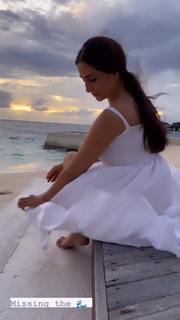 Kim Sharma feet photo 6