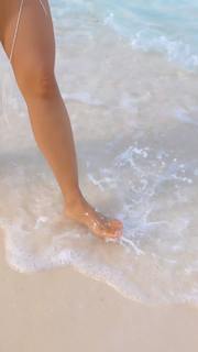 Kim Sharma feet photo 5