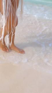 Kim Sharma feet photo 4