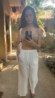 Kim Sharma feet photo 5