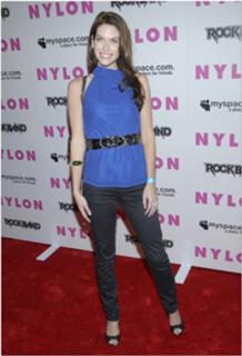 Kim Smith feet photo 9