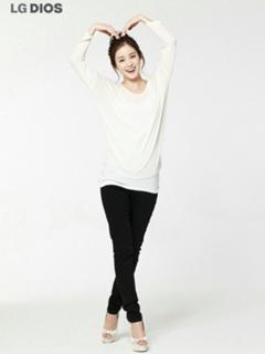 Kim Tae-hee feet photo thumbnail