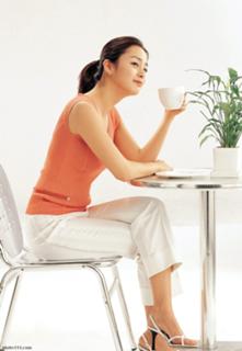 Kim Tae-hee feet photo thumbnail