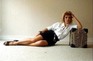 Kim Wilde feet photo thumbnail