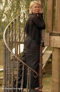 Kim Wilde feet photo thumbnail