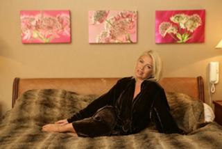 Kim Wilde feet photo thumbnail