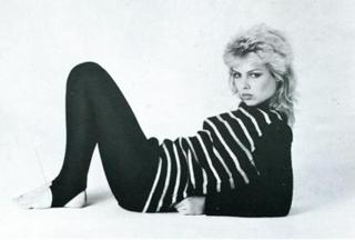 Kim Wilde feet photo thumbnail