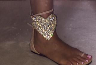 Kim Zolciak-Biermann feet photo thumbnail