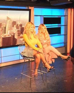 Kim Zolciak-Biermann feet photo thumbnail