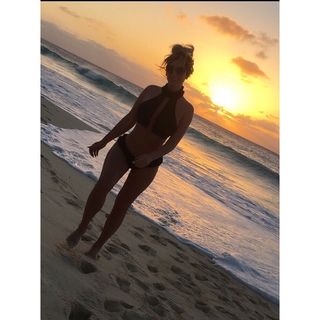 Kim Zolciak-Biermann feet photo thumbnail