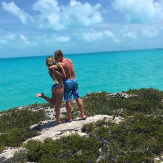 Kim Zolciak-Biermann feet photo thumbnail