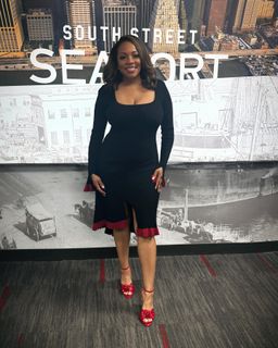Kimberley A. Martin feet photo 2
