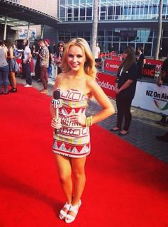 Kimberley Crossman feet photo 3