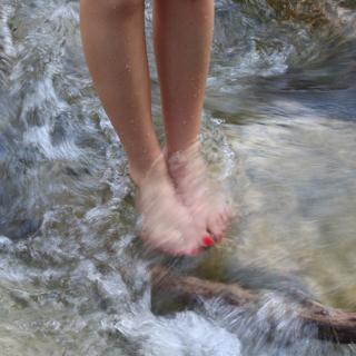 Kimberley Crossman feet photo 19