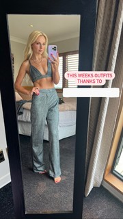 Kimberley Crossman feet photo 9