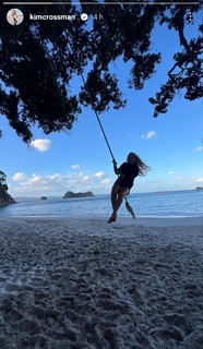 Kimberley Crossman feet photo 4