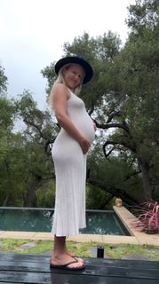 Kimberley Crossman feet photo 18