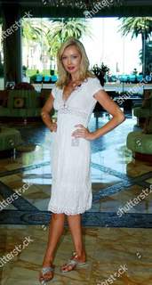 Kimberley Davies feet photo 3