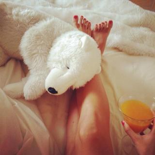 Kimberley Garner feet photo thumbnail