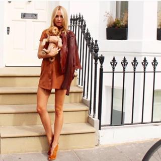 Kimberley Garner feet photo thumbnail