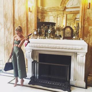 Kimberley Garner feet photo thumbnail