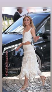 Kimberley Garner feet photo thumbnail