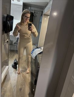 Kimberley Nixon feet photo 2