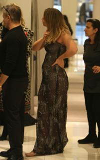 Kimberley Walsh feet photo thumbnail