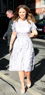 Kimberley Walsh feet photo thumbnail